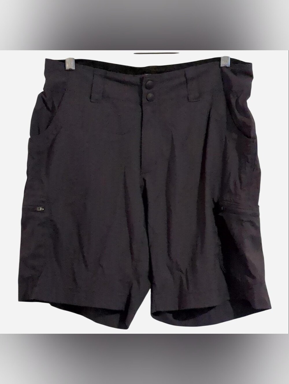 L.L. Bean Black Tech Hiking Cargo Shorts Women's Size 4